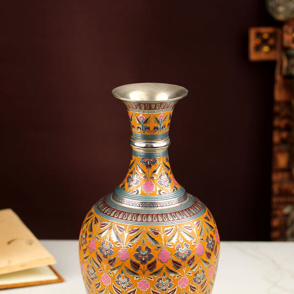 Kanak Pushpa Vase