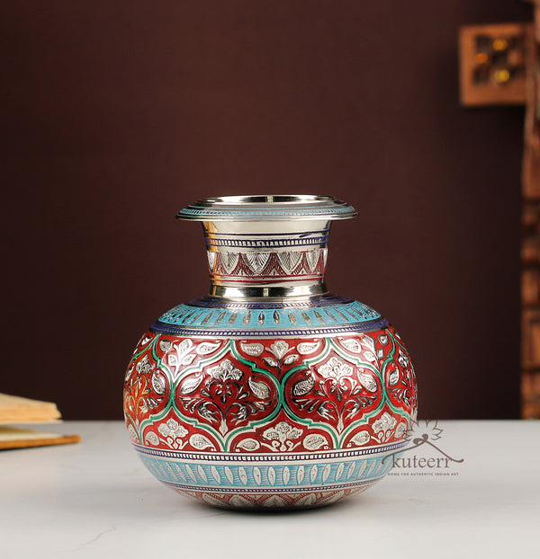 Laal Pushpa Lota