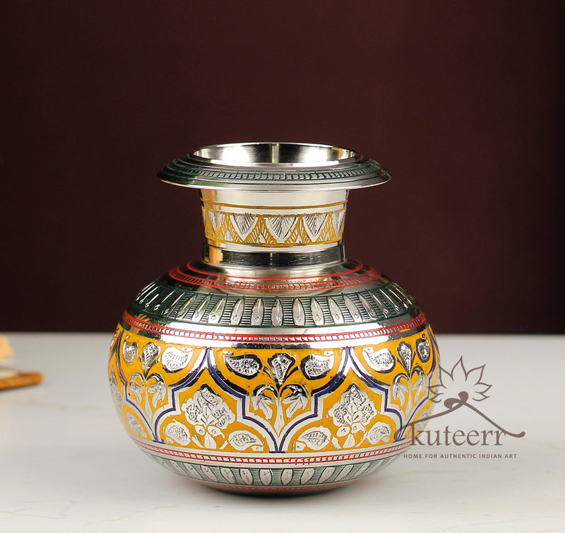 Peet Pushpa Lota